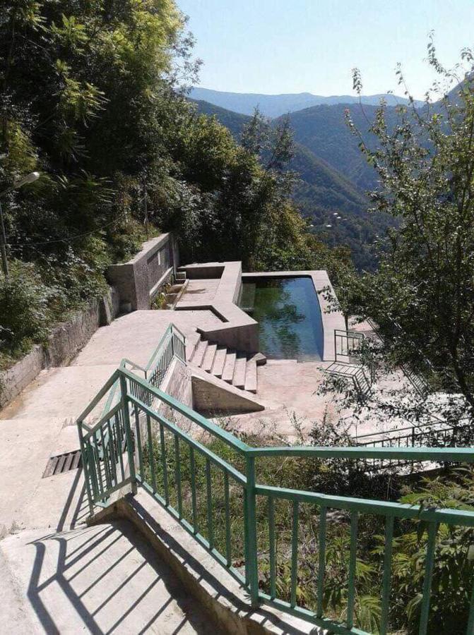 Guest House Lailashi Surmushi Exterior foto